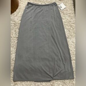 Liz Claiborne Women’s Long Skirt w/Slit